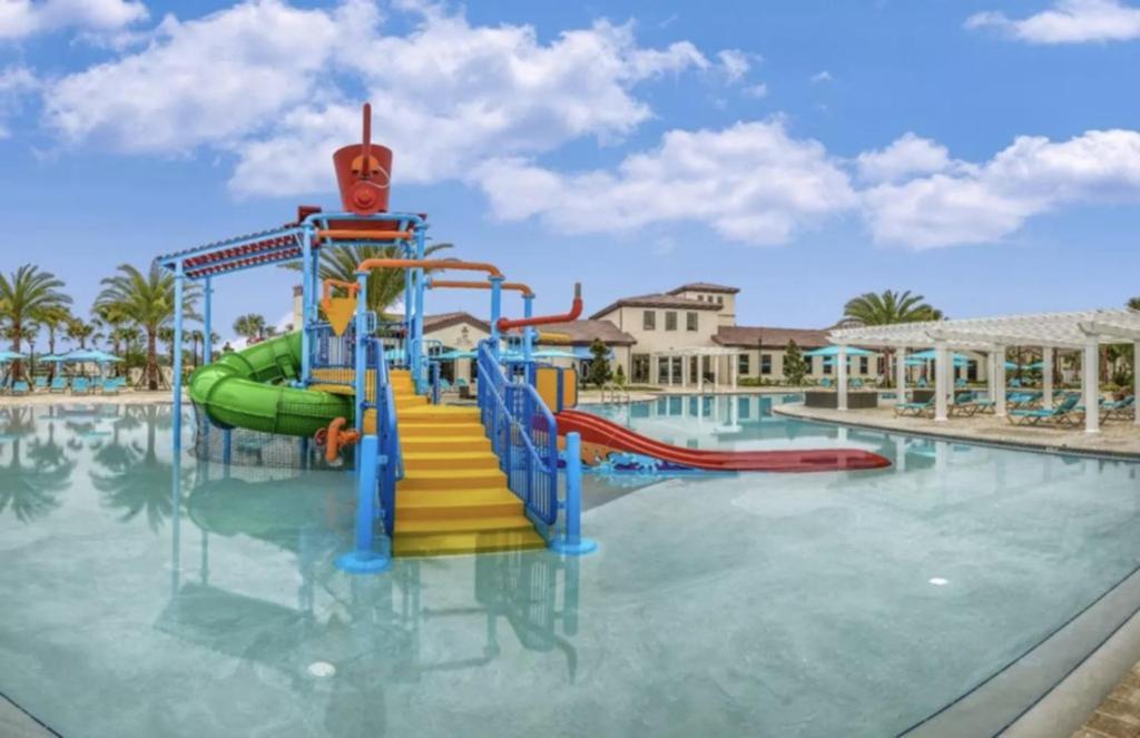 5 Bedrooms - 4,5 Bathrooms - Windsor At Westside 8928 Sa Orlando Bagian luar foto