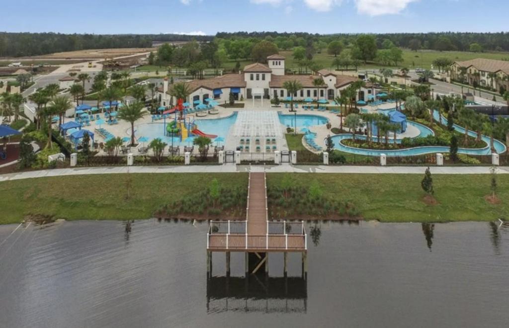 5 Bedrooms - 4,5 Bathrooms - Windsor At Westside 8928 Sa Orlando Bagian luar foto